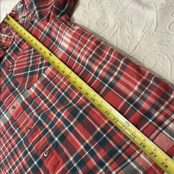 Patagonia Red and Blue Casual Button Down Short Sleeve Shirt. Large - Picture 8 of 9